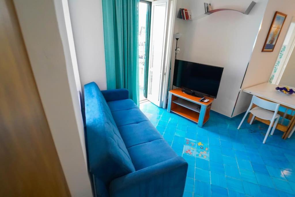 Casa Panoramica Con Terrazzo Lägenhet Cetara Exteriör bild