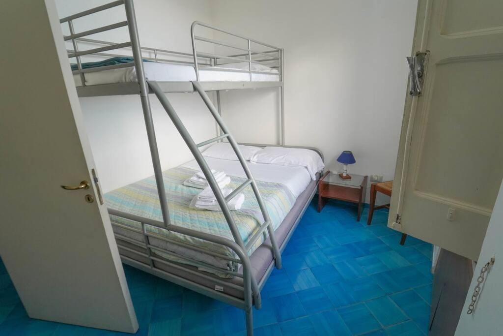 Casa Panoramica Con Terrazzo Lägenhet Cetara Exteriör bild