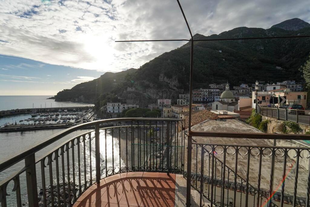 Casa Panoramica Con Terrazzo Lägenhet Cetara Exteriör bild